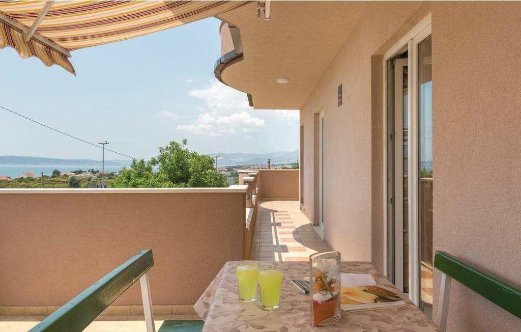 Apartments Mira Kastela Exterior photo